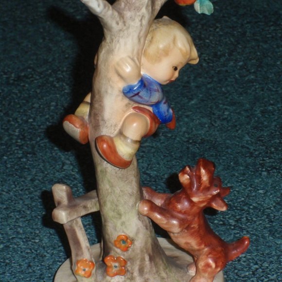 "Culprits" Goebel Hummel Figurine #56/A TMK3 Boy In Apple Tree With Dog - CUTE! - Picture 7 of 10